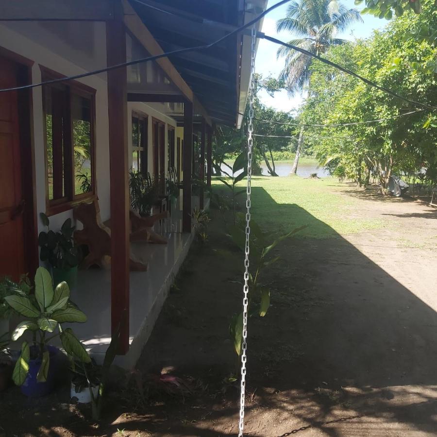 Cabanas Daneysha Tortuguero Exterior photo
